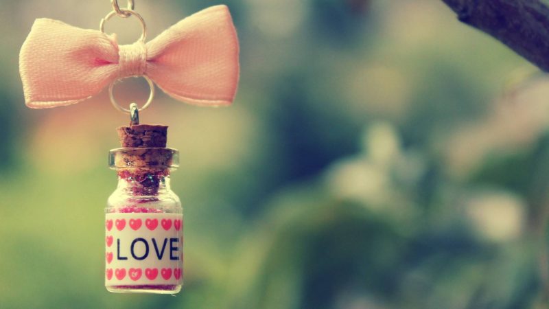 Love Bottle Wallpaper